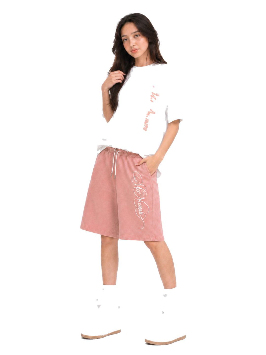 pink set — pose 3